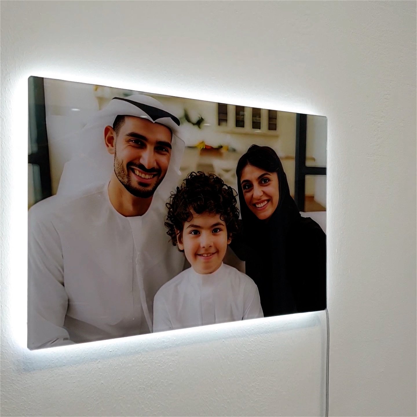 backlitposter (5).00_00_14_12.Still010