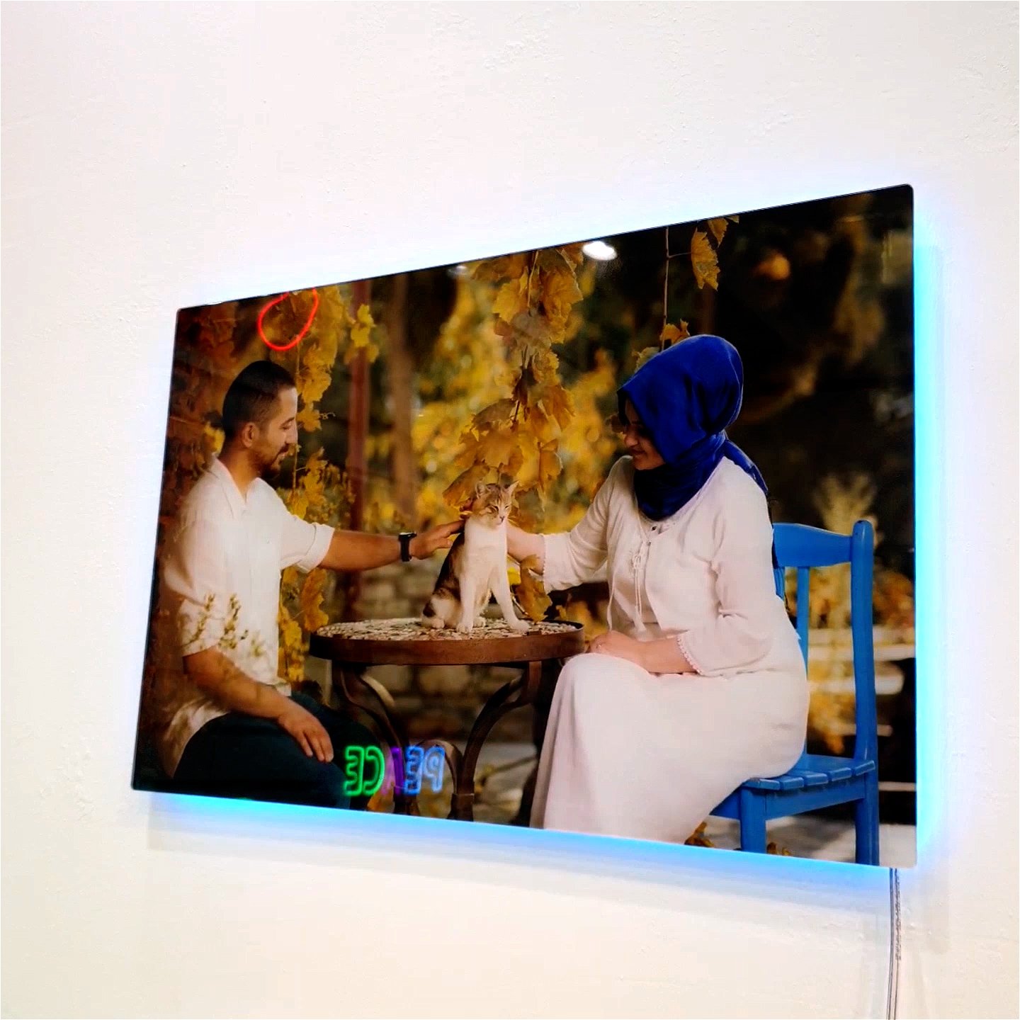 backlitposter (5).00_00_17_23.Still025